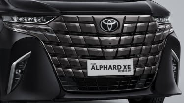Semakin Banyak Orang yang Beli Toyota Alphard