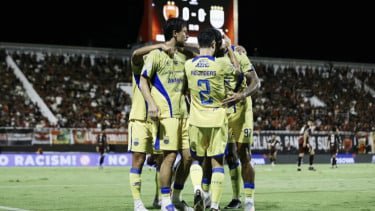 Sedang Berlangsung! Link Live Streaming Persib vs Persijap Jepara: Maung Bandung Cuma Butuh Satu Poin untuk Juara!