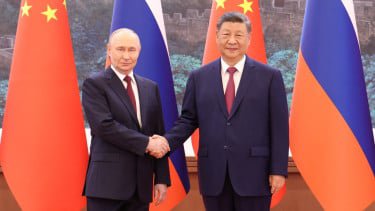 Presiden Rusia, Vladimir Putin dan Presiden China, Xi Jinping