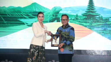 Wamendagri Bima Tegaskan Penguatan Ekosistem dan City Branding untuk Majukan Pariwisata Daerah