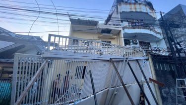 Detik-detik Ledakan Rumah di Tambora Buat Lansia Alami Luka Bakar, Tabung Gas Diduga Jadi Penyebab