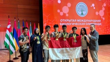 Tim Olimpiade Biologi Indonesia (TOBI)