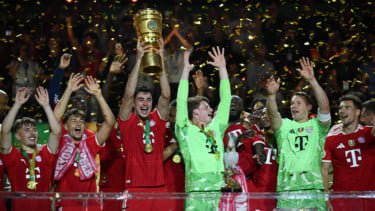 Hattrick Menggila Harry Kane Sukses Bawa Bayern Munich Juara DFB-Pokal 2025/2026