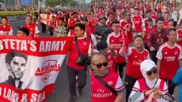 Arsenal Juara Liga Inggris, Ribuan Gooners Ramaikan CFD Sudirman Jakarta