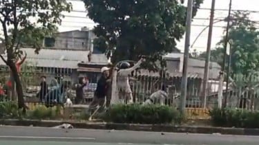 Tawuran Pecah di Klender Pagi Hari, Jalan I Gusti Ngurah Rai Lumpuh Total 2 Km