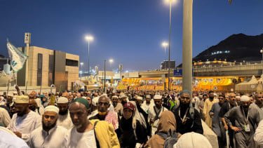 Dampak Konflik Timur Tengah Mulai Picu Lonjakan Biaya Umrah dan Haji