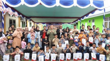 Perkuat Solidaritas, FKUB dan Kesbangpol Mimika Satukan Keberagaman Lewat Sunat Massal di Hari Lahir Pancasila