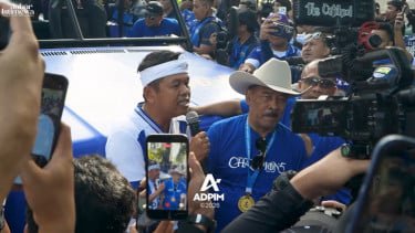 Dedi Mulyadi Kirim Doa Spesial untuk Manajer Persib Bandung Umuh Muchtar yang Berulang Tahun ke-78