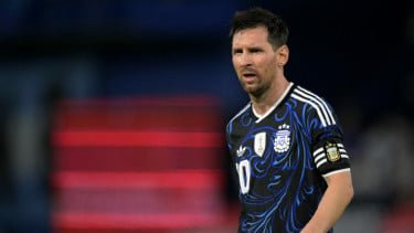 Penyerang Argentina bernomor punggung 10, Lionel Messi
