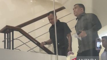 Wakil Menteri Imigrasi dan Pemasyarakatan Silmy Karim ketika mendatangi Gedung Merah Putih KPK, Jakarta