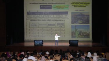 Wamendagri Bima Arya Sugiarto.