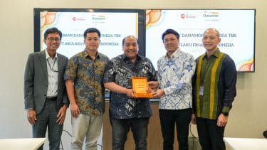 Akulaku Finance, Bank Danamon
