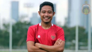 Potret Terbaru Evan Dimas, Eks Kapten Timnas Indonesia U-19: Rambut Gondrong hingga Doyan Gitaran