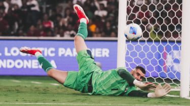 Ajax Amsterdam Langsung Bereaksi usai Maarten Paes Bawa Timnas Indonesia Kalahkan Mozambik