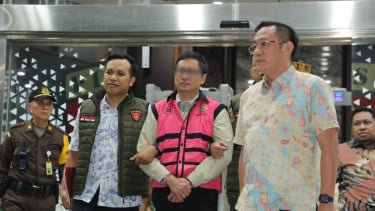 Pernah Diperiksa KPK dalam Kasus Dugaan Korupsi Bansos Beras, Menjadi Komisaris Utama Sejak 2021, Kepemilikan Saham Terus Meningkat, PT YAT Jadi Penyedia Motor Listrik untuk BGN, Bersama Yenna Yuniana Mengendalikan Perusahaan, Jejak Andri Mulyono, Tersangka Kasus MBG yang Perusahaannya Pasok Motor Listrik Rp1,2 Triliun untuk BGN
