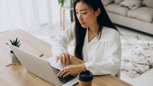 Nggak Perlu Panik! Begini Cara Temukan File yang Hilang di Laptop Kamu