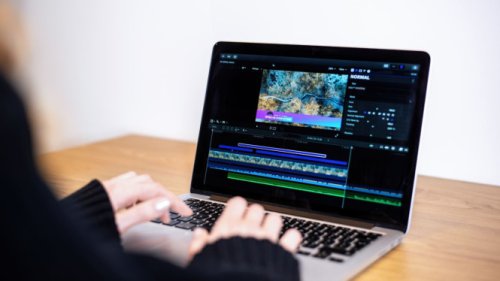 Top 5+ Laptop Terbaik untuk Edit Video di Tahun 2025, Dijamin Nggak Ngelag!