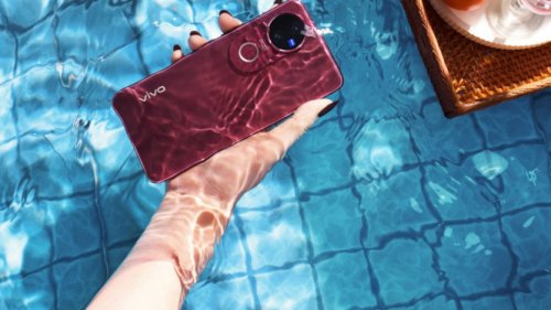 Kolam Renang, Waterpark sampai Snorkeling: Semua Bisa Difoto Pakai Vivo V50