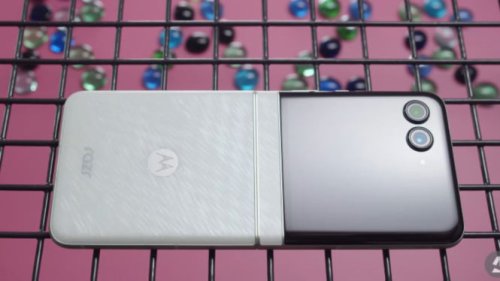 Apakah Moto Razr 60 2025 Masih Punya Lipatan Layar yang Mengganggu? Ini Jawabannya!