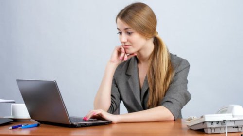 Butuh Laptop Kerja Harga Murah? Ini 15 Rekomendasi Lengkap Beserta Harganya!