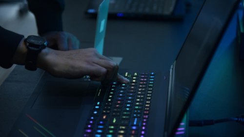 Jangan Kaget Liat Spesifikasi dan Harga 2 Laptop 'Sultan' Acer