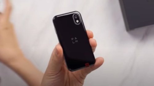 Desain Premium dan Ringkas, Spesifikasi dan Performa, Kamera dan Fitur Lain, Kelebihan dan Kekurangan, Review HP Super Kecil Palm Phone: Mungil tapi Canggih!
