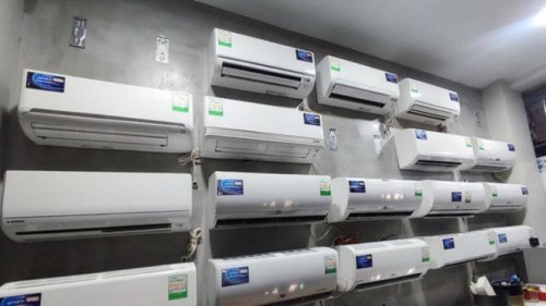 Top 5+ AC Setengah PK Terbaik 2025: Hemat Listrik, Cepat Dingin dan Penuh Fitur Canggih!