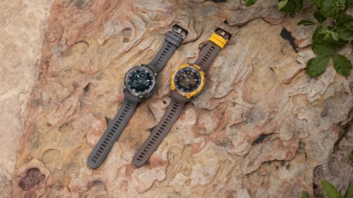 Instinct Crossover AMOLED, Standar Baru Hybrid Smartwatch Premium