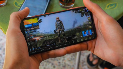 Daftar 10 Rekomendasi Game FPS Terbaik di Android dan iOS!