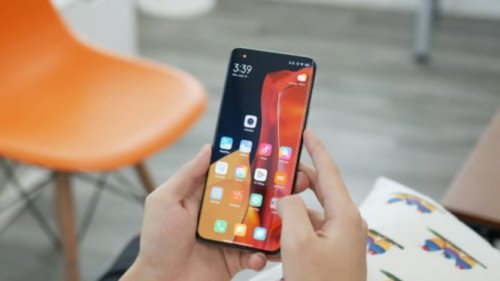 Update Wajib! HyperOS Juni 2025 Resmi Rilis di Indonesia, Ini Keunggulan &amp; Cara Instalnya!
