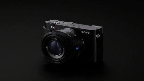 Sony RX1R III Resmi Dirilis: Kamera Saku Full-Frame 61MP dengan Lensa ZEISS dan Teknologi AI Canggih
