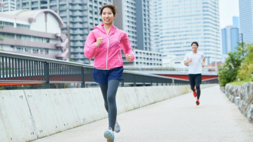 FOMO Lari Bikin Cedera? Ini 5 Tips Aman Berlari!