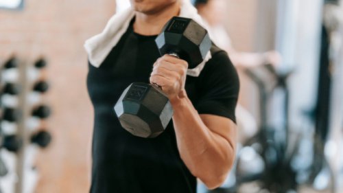 Nge-Gym Bikin Bodoh? Ini Fakta Ilmiah yang Bikin Tercengang!