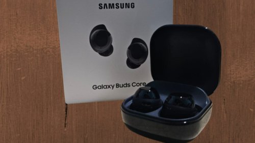 Galaxy Buds Core Bawa Desain Ikonik, ANC dan Intuitive Touch Control
