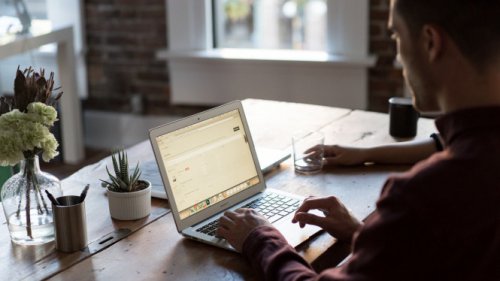 Inilah Rahasia Bikin Baterai Laptop Kamu Awet dengan Minimalkan Battery Cycle Count!
