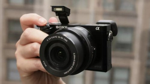 Top 10+ Rekomendasi Kamera Mirrorless Terbaik 2025 untuk Semua Jenis Kreator