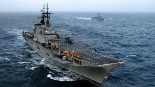 Indonesia Resmikan Pinjaman Rp7,47 Triliun Beli Kapal Induk Giuseppe Garibaldi dari Italia!