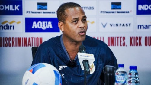 Kluivert Tersinggung? Media Vietnam Geger dengan Pertanyaan Malaysia