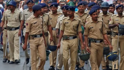 Gegara Tulisan &lsquo;Saya Cinta Nabi Muhammad&rsquo;, Ribuan Muslim di India Ditangkap Polisi!