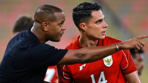 Media Asing Bongkar Alasan PSSI Belum Pecat Kluivert, Ternyata karena Urusan Keluarga Erick Thohir