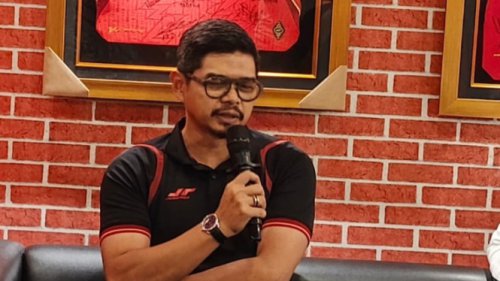 Bambang Pamungkas Tegas Soal Evaluasi Timnas Indonesia: &ldquo;Serahkan ke yang Berkompeten, Jangan Asal Kritik!&rdquo;