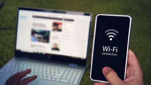 HP Cuma Bisa WiFi? Ini Trik Mode Pesawat yang Ampuh Bikin Data Seluler Aktif Lagi!