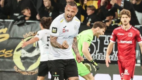 Penyesalan Radja Nainggolan dan Rasa Hormat yang Tak Didapat, Kagum pada Sandy Walsh dan Ragnar Oratmangoen, Perjalanan Karier dan Statistik Radja Nainggolan, Indonesia, Rumah yang Tak Pernah Dihuni, Radja Nainggolan Akui Menyesal Tak Bela Timnas Indonesia: &ldquo;Saya Iri pada Mereka&rdquo;