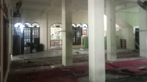 Ledakan di Masjid Sekolah Jakarta: 61 Siswa &amp; Guru Jadi Korban, Pelaku Diduga Masih 17 Tahun!