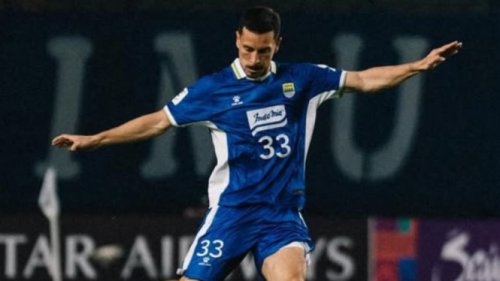 Media Vietnam Langsung Curiga Usai Thom Haye Disanksi FIFA, Timnas Indonesia Terancam Melemah!