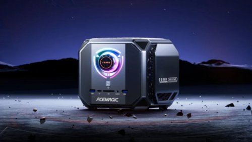1. Acemagic M1A Pro+: Mini PC Super Kencang dengan AI Ryzen Max+ dan Grafis Setara RTX 4070M