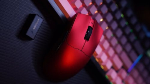 Desain minimalis dan bobot sangat ringan, Kualitas tombol dan roda mouse, Sensor PAW 3395 dan polling rate 8000Hz, Konektivitas dan sistem pairing, Software dan kustomisasi, Daya tahan baterai, EWEADN S9 Pro: Mouse Gaming 8000Hz dalam Desain Minimalis 59 Gram