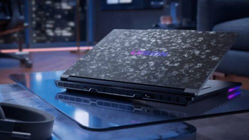 Layar 3D Tanpa Kacamata untuk Visual Lebih Imersif, Performa Tinggi dengan Dukungan AI Gaming, Pendinginan Stabil dan Desain Premium, Layanan Purna Jual untuk Pengguna di Indonesia, Lenovo Legion 9i Resmi di Indonesia, Laptop Gaming 3D Tanpa Kacamata untuk Gamer Serius