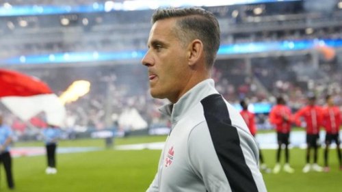 Latar Belakang: Kursi Pelatih Timnas Indonesia Masih Kosong Sejak Patrick Kluivert, Mengapa John Herdman Jadi Calon Utama?, PSSI: Proses Masih Berjalan, Belum Ada Pengumuman Resmi, Jadwal Timnas Indonesia: Debut Pelatih Baru Kemungkinan di Maret 2026, Reaksi Suporter dan Media: Antara Harapan dan Kewaspadaan, Kemungkinan Skenario: Herdman atau Kandidat Lain?, Kesimpulan: Sabar, Garuda!, John Herdman Hampir Pasti Latih Timnas Indonesia, Tapi Ada Syarat dari PSSI!