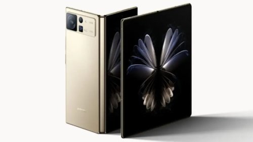 Alasan Penundaan: Strategi Matang atau Tekanan Persaingan?, Nama Produk Masih Misterius: Xiaomi 17 Fold atau Mix Fold 5?, Spesifikasi Flagship: Snapdragon 8 Elite Gen 5 &amp; Kamera 200 MP, Tantangan Pasar: Bisakah Xiaomi Menyaingi Samsung dan Huawei?, Kapan Tersedia? Harga Perkiraan &amp; Pasar Target, Kesimpulan: Penundaan Bisa Jadi Berkah, Xiaomi Tunda Xiaomi Fold-Apakah Ini Tanda Perangkatnya Lebih Gahar?